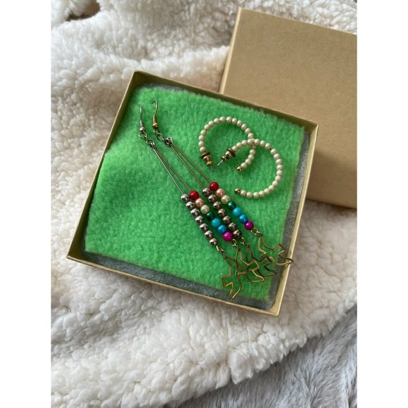 Vintage Silver Tone Beaded Dangle Bird Earrings & Semi Hoop Cream Bead Earrings - Picture 10 of 10